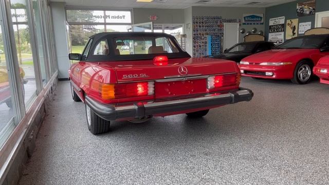 1987 R107 Mercedes 560SL - Cold Start and Window Demo смотреть онлайн