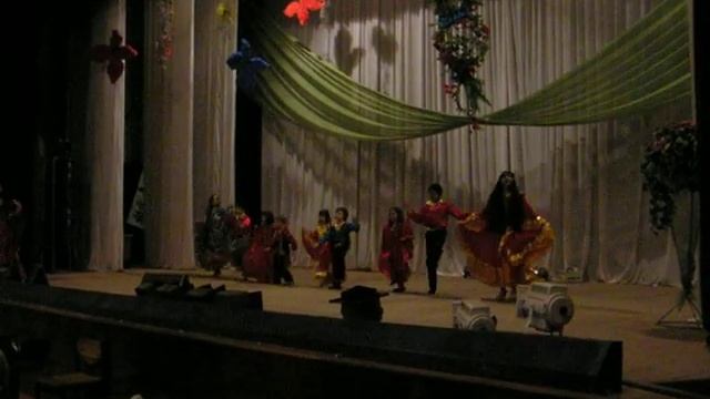 детский цыганский театр 