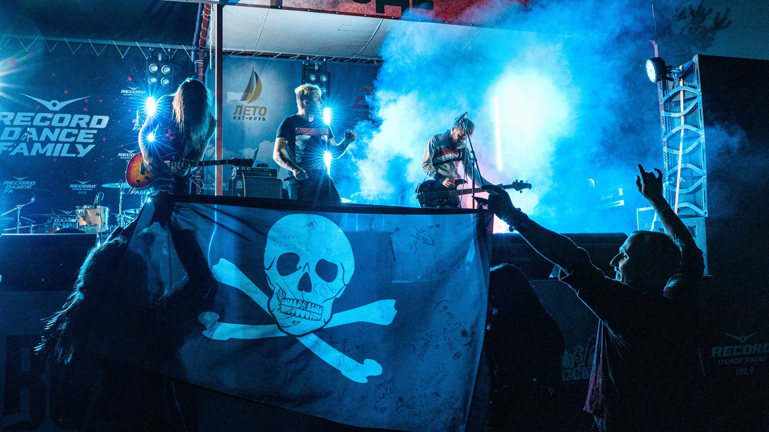 ROCK FEST Дым на воде в Нижнем Новгороде смотреть онлайн