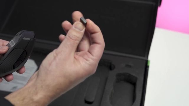 Razer Turret for Xbox One Unboxing and Hands-On смотреть онлайн