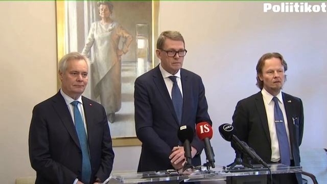LIVE: Eduskunnan puhemiesten tiedotustilaisuus! смотреть онлайн