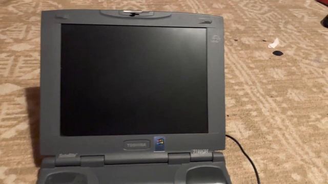 Toshiba Satellite 2180CDT Overview смотреть онлайн