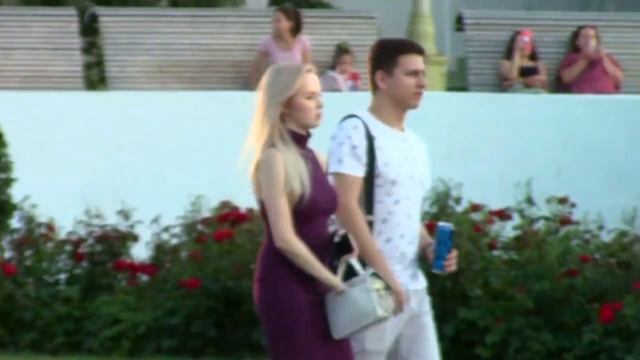 КАКИЕ ЖЕНЩИНЫ У - НАС, В - РОССИИ!!! 
/ 1 /