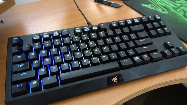 Razer BlackWidow Tournament Chroma View & Sound Test смотреть онлайн