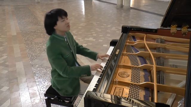 Kit Armstrong: 蔥油拌麵 & Chicken Parade | Musique, ma patrie ! смотреть онлайн