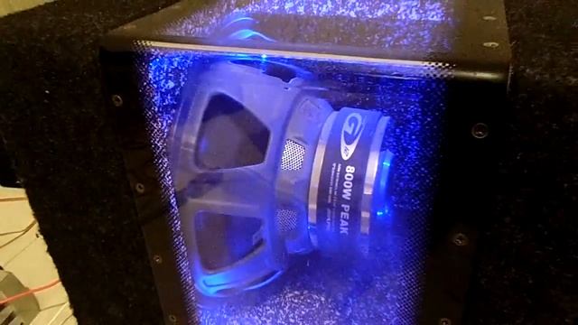 Сабвуфер Alpine SBG-1244BP смотреть онлайн