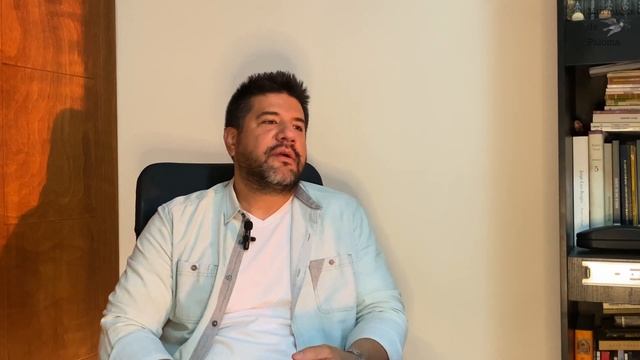 Entrevista Juan Manuel Esquivel смотреть онлайн