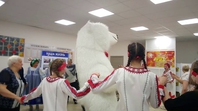 У нас в гостях студенты - 1 смотреть онлайн