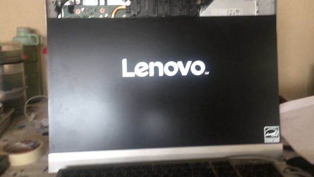 Lenovo AIO 520 22 todo en uno se queda pasmada en el logotipo смотреть онлайн