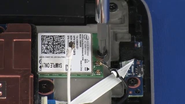 Replace the Wireless Module | HP ENVY 15-c000 Detachable PCs | HP Support смотреть онлайн