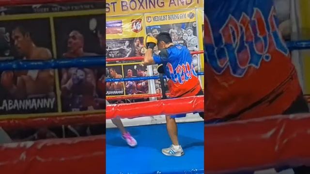 2 division world champion Luisito Lindol Espinosa muling sasabak sa boksing Abangan ngaung March na смотреть онлайн