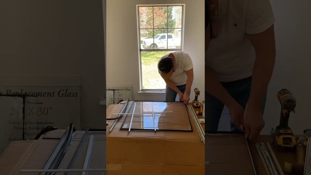 How to replace broken glass window смотреть онлайн