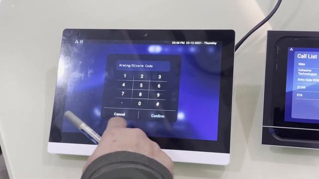 Smart VDP with Elegant Indoor Panel | Cloud-SIP-Premise | AKUVOX смотреть онлайн