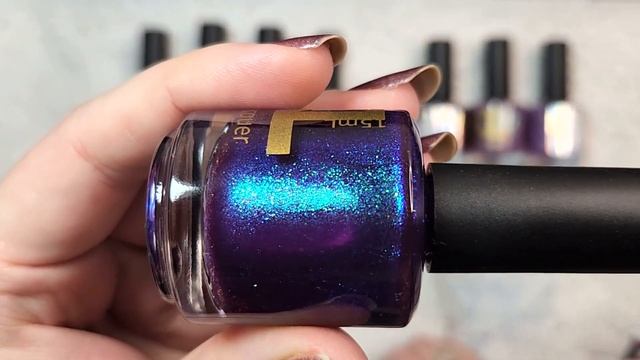 Last Bee's Knees Lacquer Collection Haul смотреть онлайн