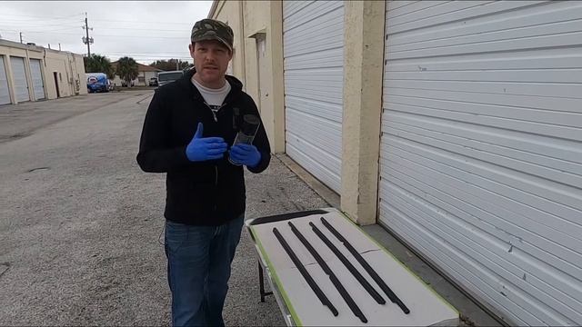DIY WINDOW TRIM RESTORE USING WHEEL PAINT!!! AND CAME OUT AWESOME!!! смотреть онлайн