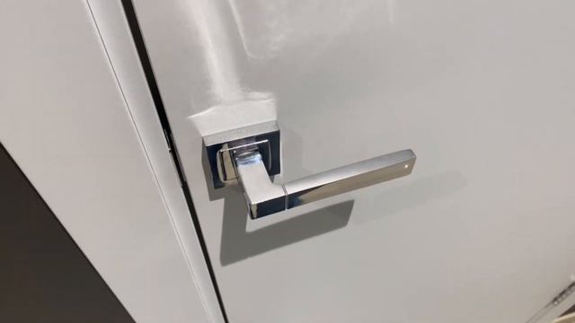 Межкомнатная дверь Браво 0 Super White купить со склада в Москве и МО 169.ru смотреть онлайн