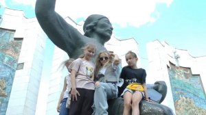 Элиста путешествия Мариэль подруги