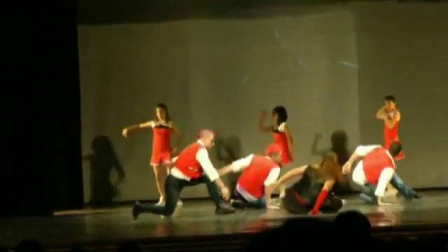 Bust your window (GLEE -the dance show-) смотреть онлайн