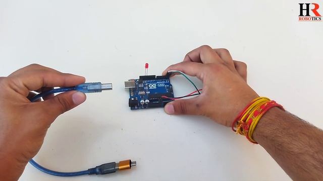 Control led bulb by Hm-10 Bluetooth module,hm-10 Bluetooth project,hm-10 Bluetooth tutorial video смотреть онлайн