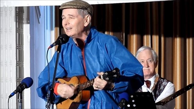 JOHN WALLY - 'When I'm Cleaning Windows' смотреть онлайн
