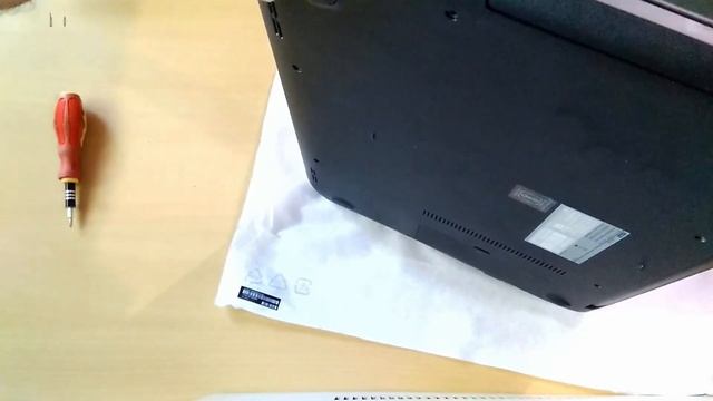 Disassemble Asus R558uf | Asus Gaming Laptop | SSD Drive Install | Attempt смотреть онлайн