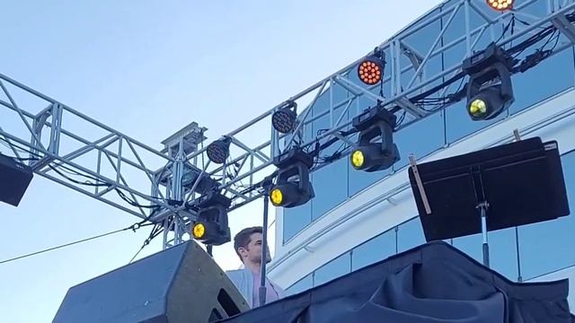 Jeremy Jordan - Moving Too Fast (The Last Five Years) смотреть онлайн