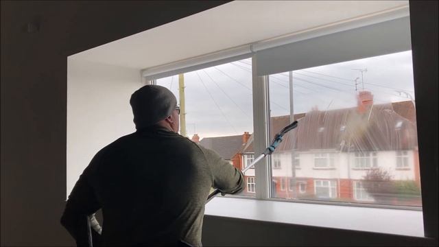Polzn Bladz-Liquidator/Excelerator the worst window cleaning tool in history смотреть онлайн
