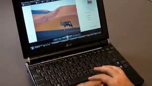 Multi-Touch on the Eee PC 1000H смотреть онлайн