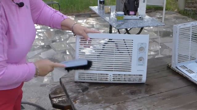 How to Clean A Window Air Conditioner The Easy Way смотреть онлайн
