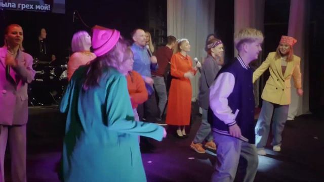 Прославление Скиния  "Бог Живой"