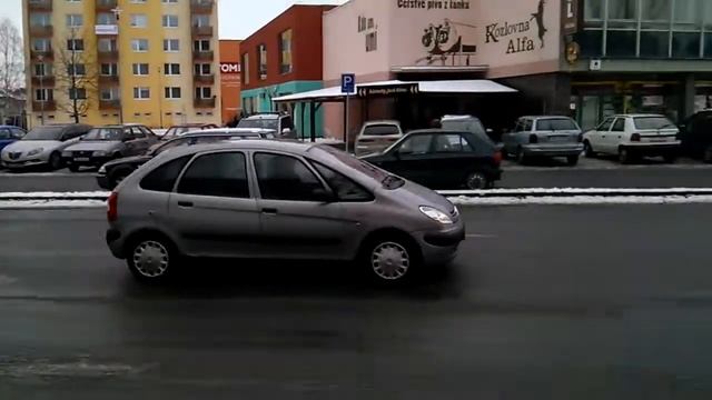 Windows Phone 8S by HTC (testovací video) - 720p смотреть онлайн