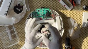 Не крутится боковая щетка Vacuum Mop P Xiaomi. Не работает боковая щетка Mijia LDS.