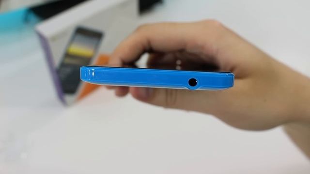 Microsoft Lumia 640 unboxing and first impressions смотреть онлайн