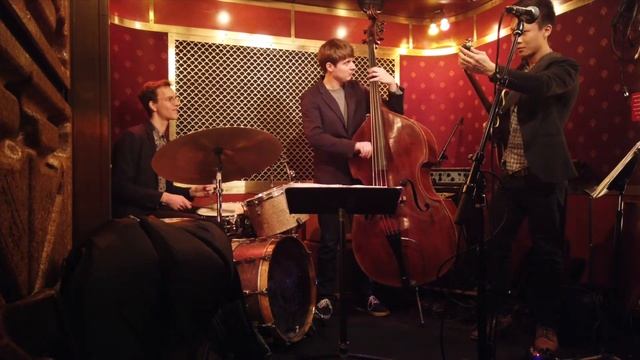 Windows [Owen Chen Trio - Live at Petes Candy Store] смотреть онлайн