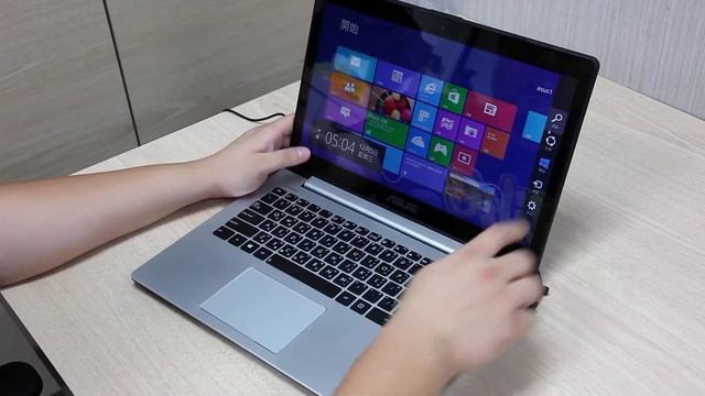 【小惡魔筆電實驗室】ASUS VivoBook S400CA 觸控板邊緣手勢操作 смотреть онлайн