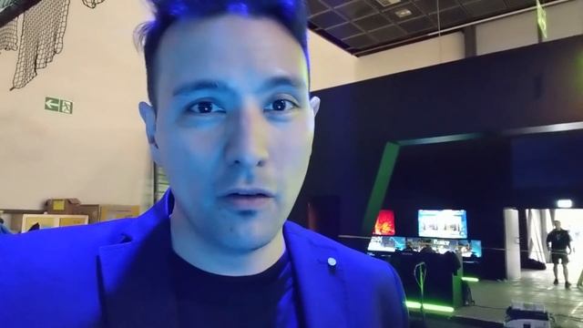 MRTV Quick Look: Acer Ojo 500 - The Next Windows Mixed Reality Headset To Buy? смотреть онлайн