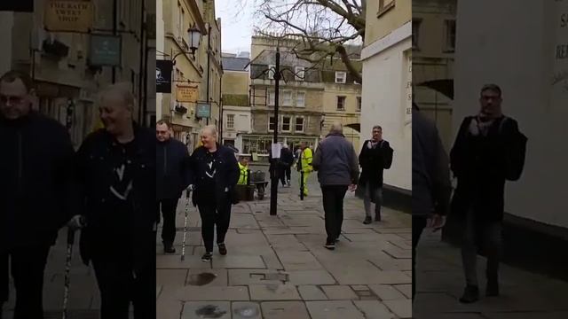 Uk Apple store ঘটলো এক মজার ঘটনা।Vlog_2|Jabad Hossain|Raihan Hossain|Bath London. смотреть онлайн