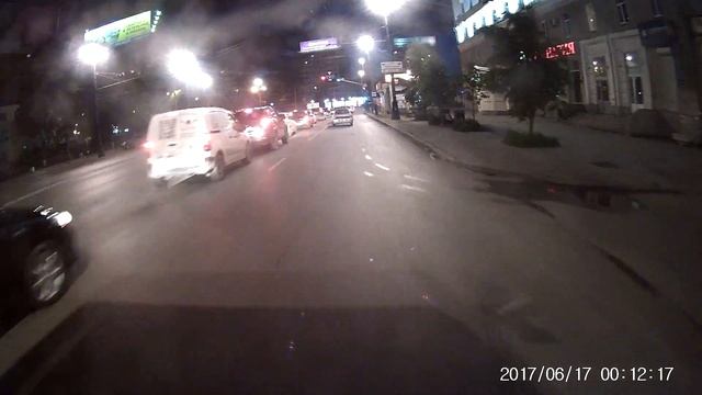 Разговоры в кабине автобуса смотреть онлайн