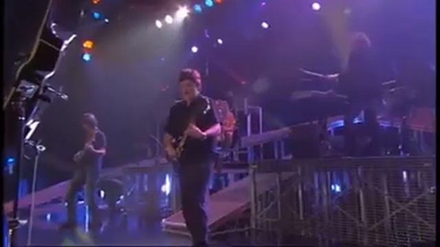 Classic Petra 04 - Rose Colored Stained Glass Windows (Back To The Rock Live) смотреть онлайн