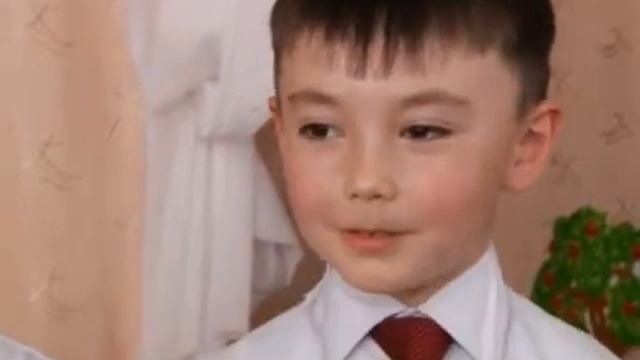 Прощай, Букварь! Первоклассники гимназии 1 празднично завершили учебный год смотреть онлайн