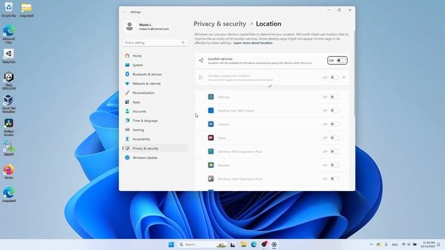 Set Time Zone Automatically greyed out in Windows 11 смотреть онлайн