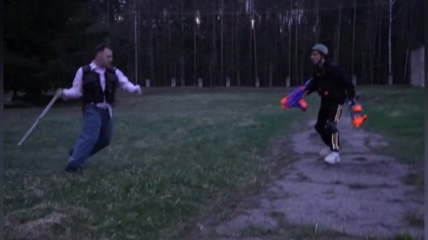 Влада А4 укусил зомби