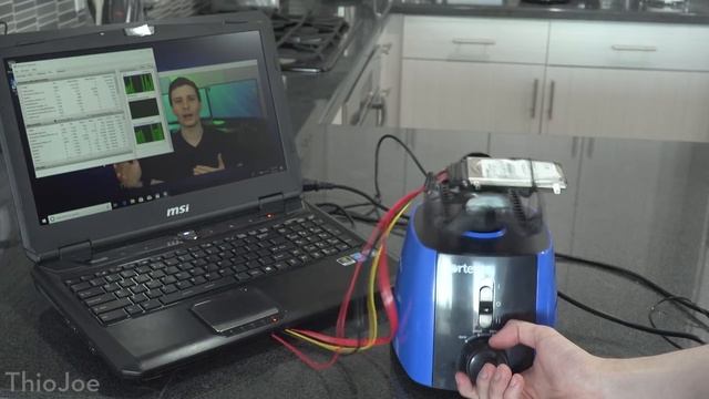 What if You SHAKE a Hard Drive WHILE It's Running? смотреть онлайн