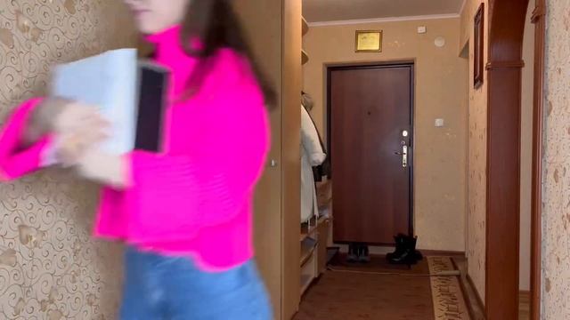 How I Got a Giant Chocolate From a Magic Box! #funny #asmr #tiktokvideo#magic#bigvssmall смотреть онлайн