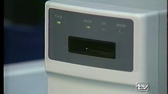 Softel 98 Lanzamiento Windows98 смотреть онлайн