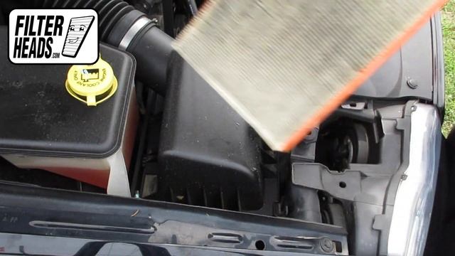 How to Replace Engine Air Filter 2007 Jeep Grand Cherokee V6 3.7L смотреть онлайн
