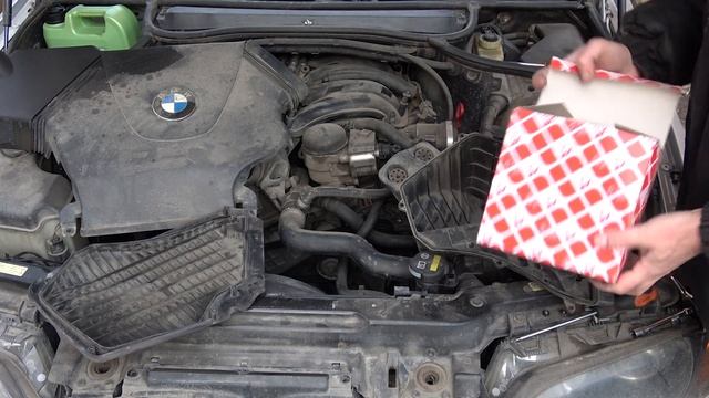 Замена воздушного фильтра BMW E46. N46/n42