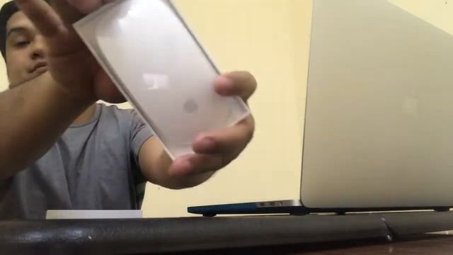 APPLE MAGIC MOUSE 2 UNBOXING AND PAIRING TO COMPUTER 1 смотреть онлайн