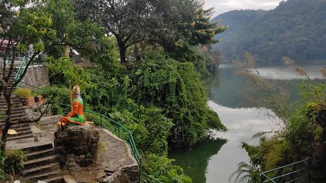 Deurali Resort View Point | Aerolite ki sawari | Rat 1 baje bani Dal Khichdi | Vlog 32 #GhumkkadVK смотреть онлайн