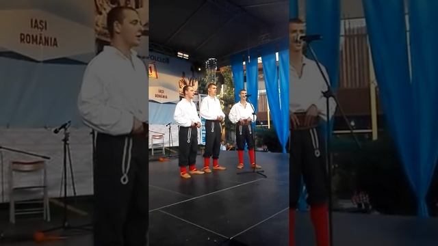 Muska pjevacka grupa KUD-a Mladost Zaluzani - Banja Luka смотреть онлайн